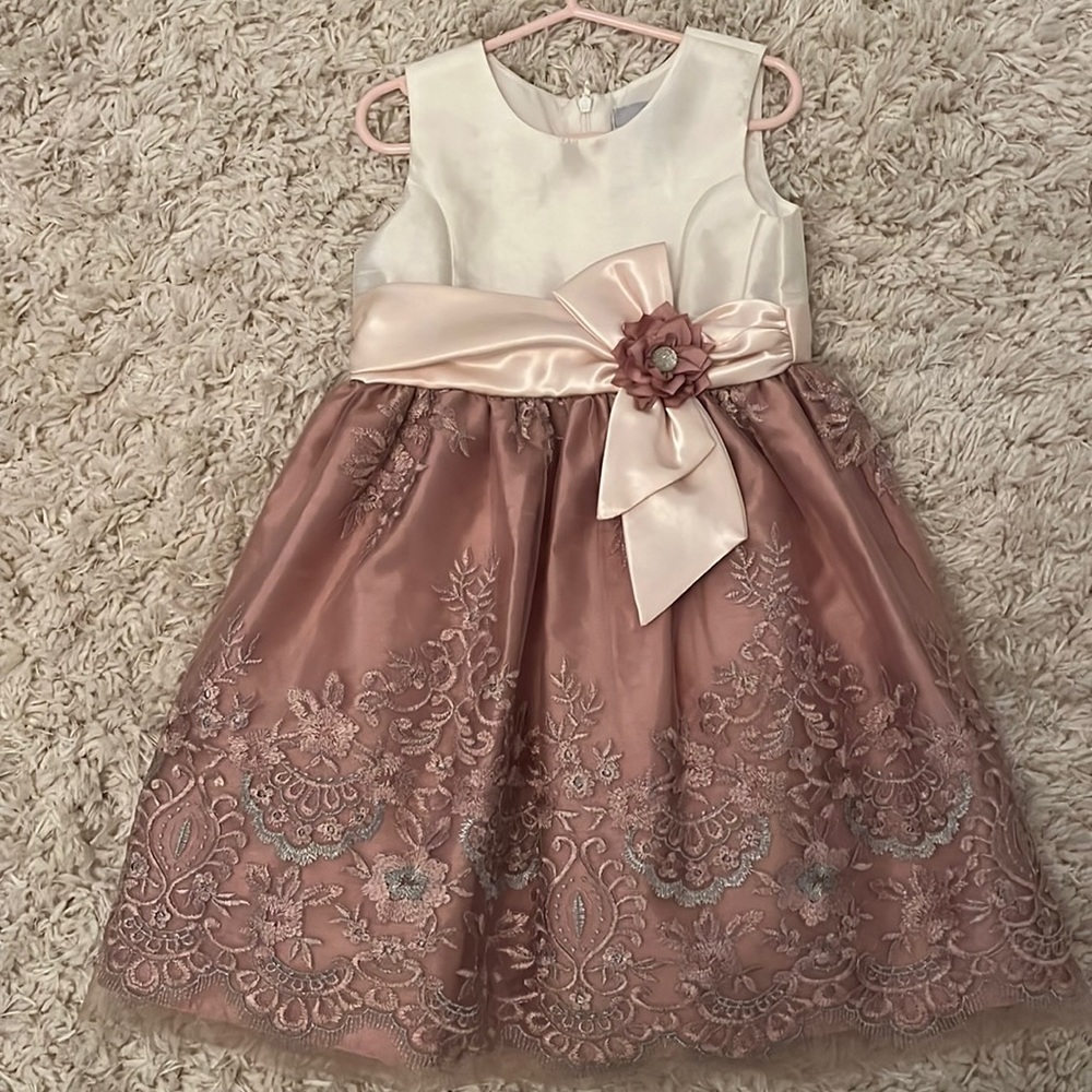 NWOT Jayne Copeland Girls dress size 5
